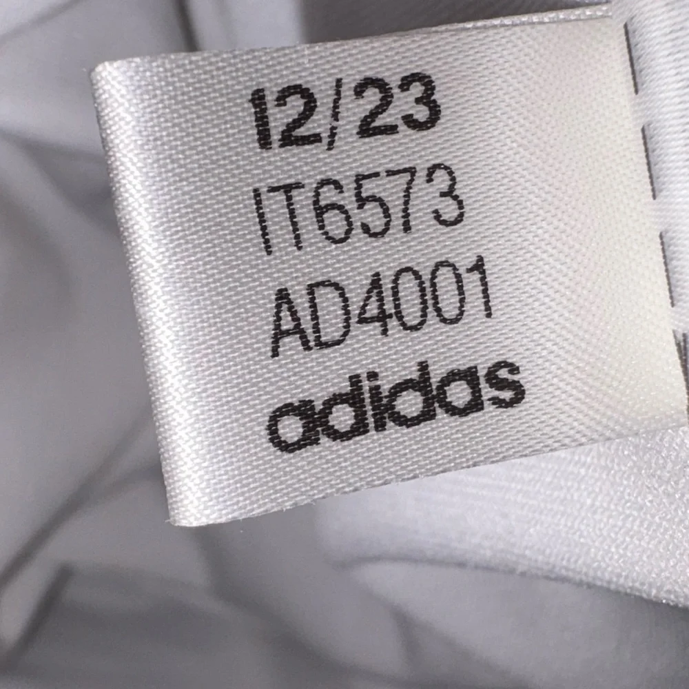 adidas Club Tennis Graphic Skirt White Skort Size L Built-In Shorts Athleisure